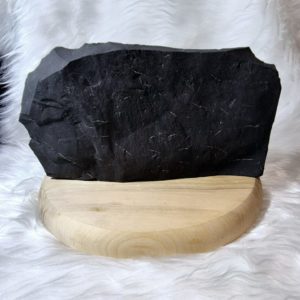 Картина на шунгите Корка Остров Кижи Карелия — изображение 3